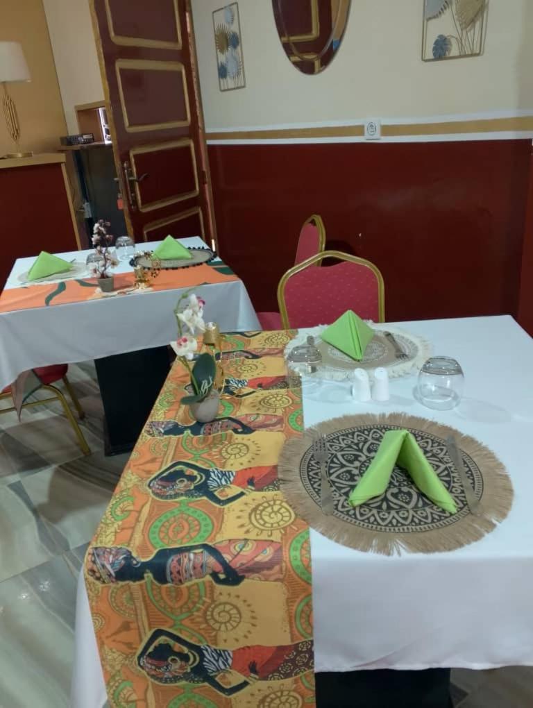 Hotel Restaurant Constellation Dschang Luaran gambar