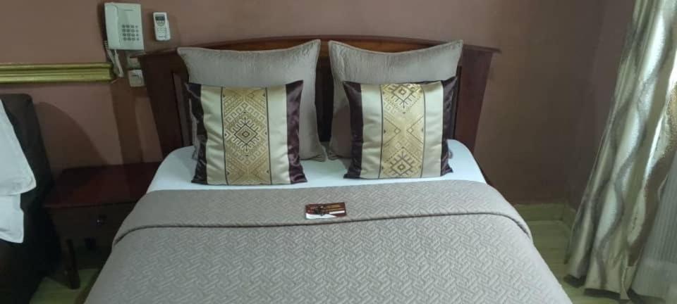 Hotel Restaurant Constellation Dschang Luaran gambar